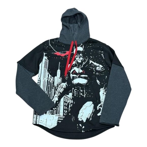 The Batman Shirt Mens Small Hoodie Pullover DC Comics Superhero Graphic - Picture 1 of 7